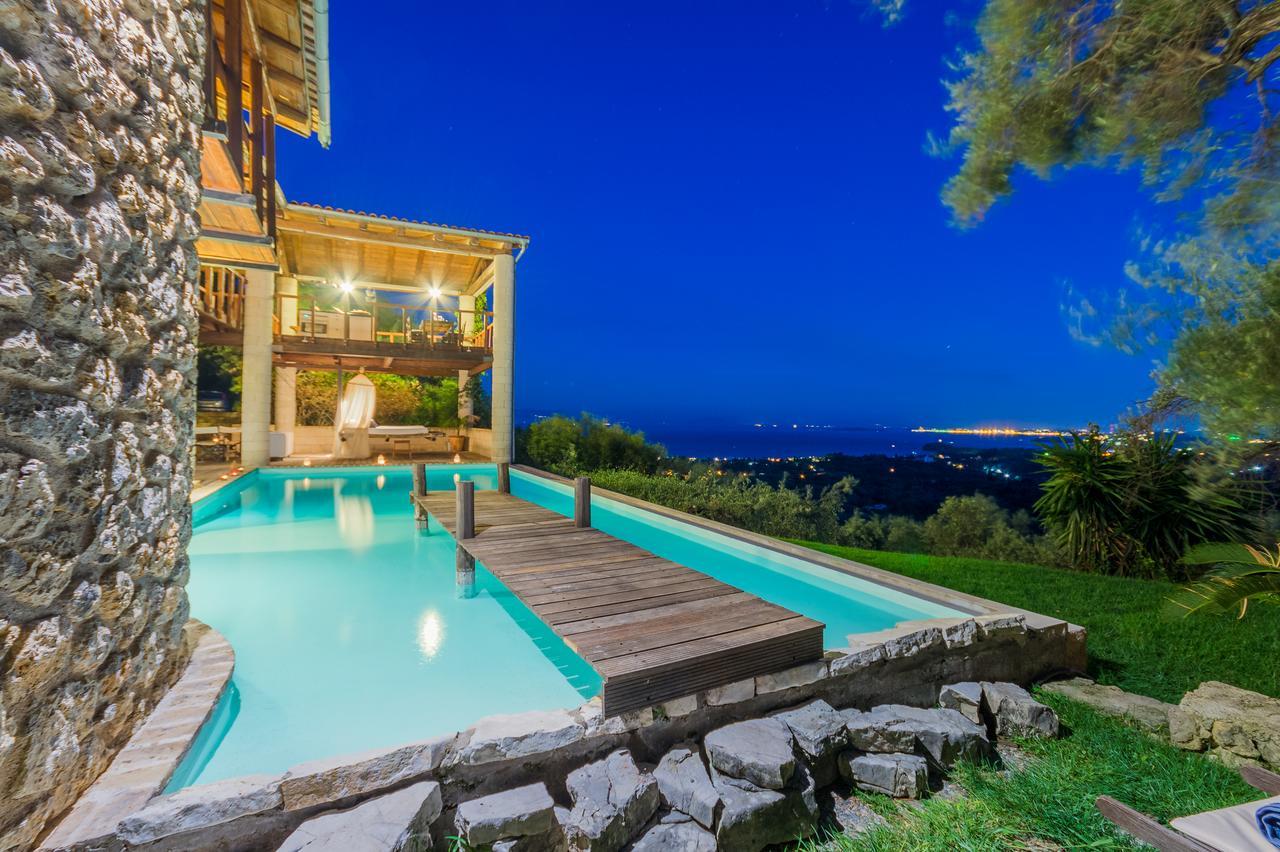 Villa Bournella อิปโซส ภายนอก รูปภาพ